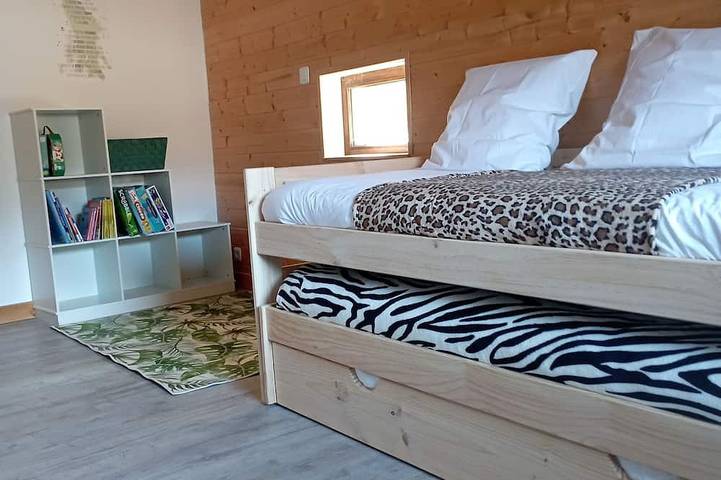 Location de vacances pour 7 personnes, avec balcon, animaux acceptés à Le Cheylard - 3