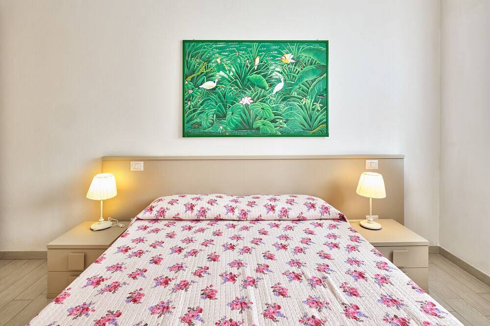 Ganze Wohnung, Residenza Pastrengo - Zweizimmerwohnung Lillà mit Pool und Terrasse in Pastrengo, Gardasee-Berge