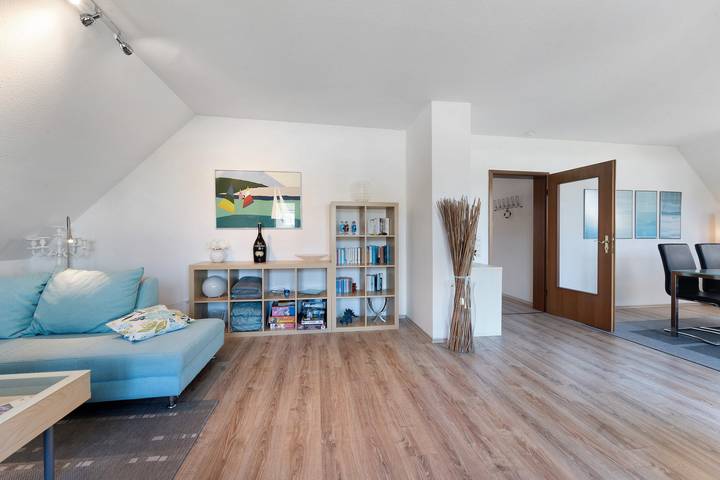 Hel lägenhet, Apartment 'Haus 'am Redder'' with Balcony and Wi-Fi in Flintbek, Kreis Rendsburg-Eckernförde