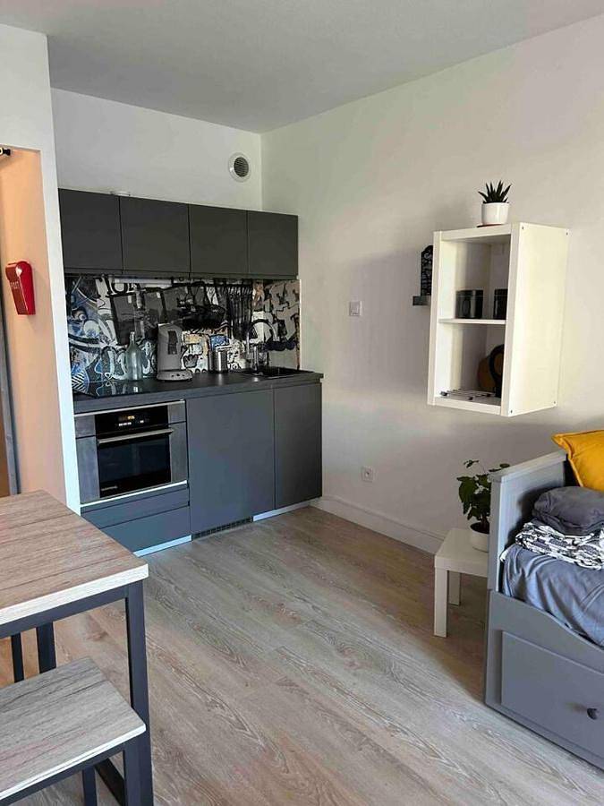Appartement entier, One-Bedroom Apartment in Saint-Mandrier-sur-Mer, Côte méditerranéenne (France)
