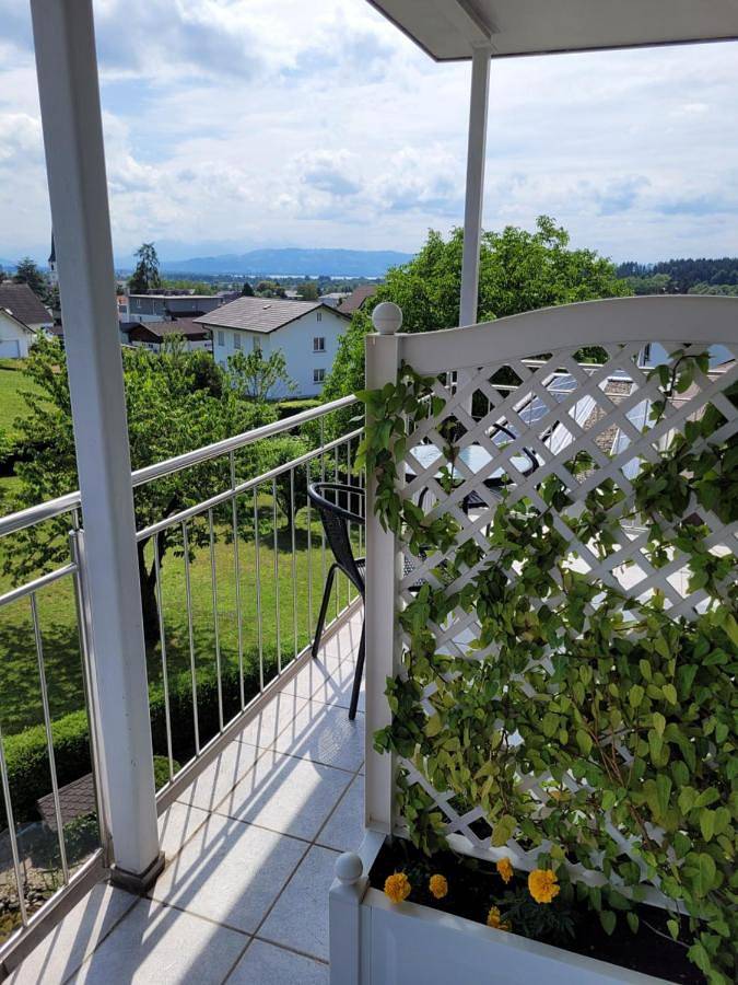 Single Room with Bathroom in Hörbranz, Bodensee-Vorarlberg