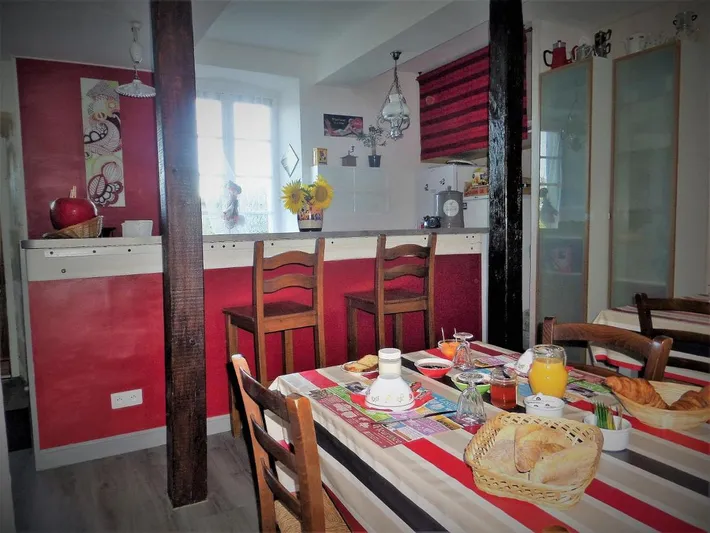 Apartamento de vacaciones para 7 personas, con vistas y jardín - 1