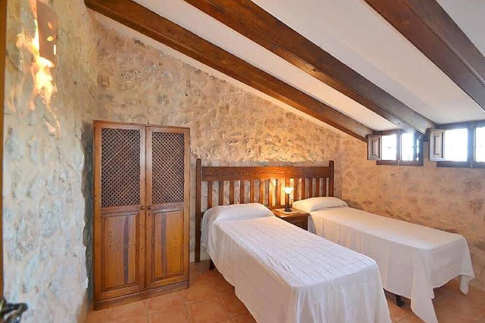 Casa rural en Mallorca con piscina y vistas in Villafranca de Bonany, Interior de Mallorca