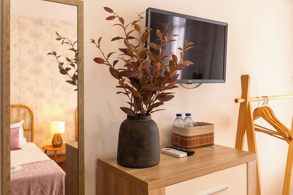 Central Guesthouse - Chambre Lits Jumeaux in Isla de San Miguel, Ponta Delgada