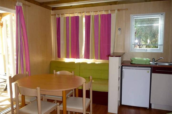 Promozione -20% Climatisé Di Legno Di Chalet A Pieno Verde Vicino A Algajola in Aregno (Corsica), Calvi e dintorni