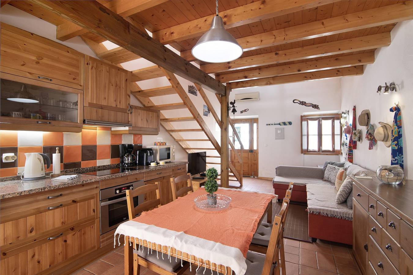Ferienhaus 'Ana Townhouse' mit privater Terrasse, Wlan und Klimaanlage in Tavira, Tavira (Santiago)