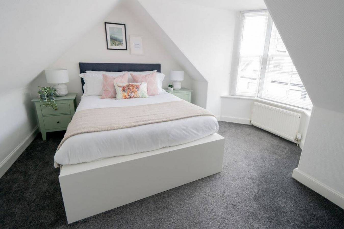 Coorie By The Coast, beachfront cottage, Arbroath in Arbroath, Angus
