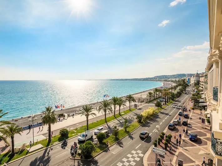 Ferienhaus für 8 Personen, mit Pool und Balkon in Nizza - 4