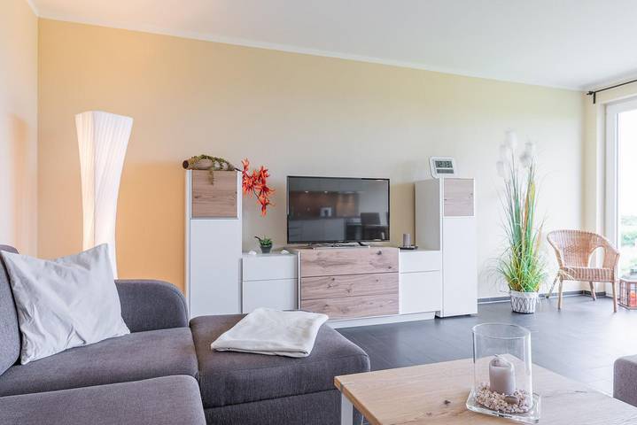 Ferienwohnung für 4 Personen, mit Sauna und Balkon in Börgerende-Rethwisch