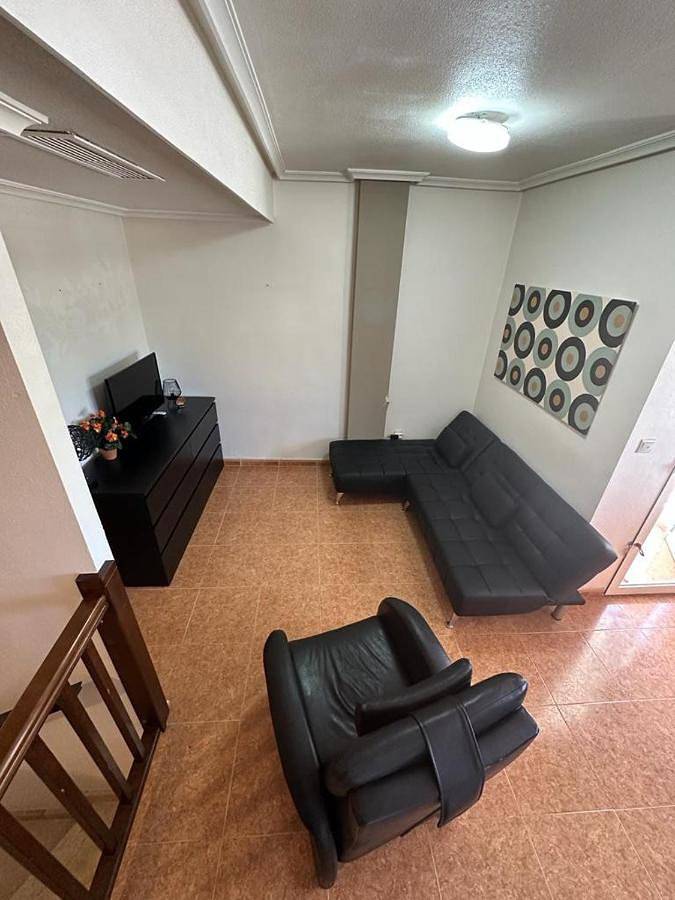 Apartamento de vacaciones para 7 personas, con vistas además de terraza y piscina - 1