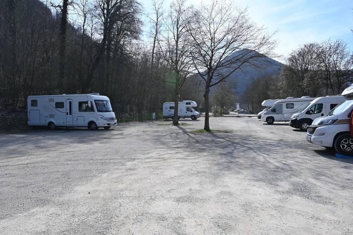 Ganze Ferienwohnung, Wohnmobilstellplatz Bad Urach - Wohnmobil-Stellplatz in Bad Urach, Albsteig Etappe 9