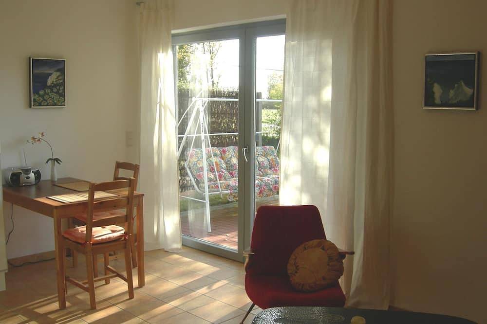 Entire apartment, Barrier-free vacation apartment with physiotherapy in Breege, Ruegen