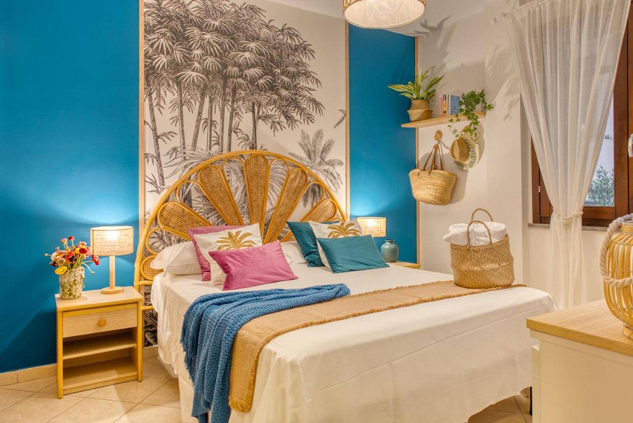 Holiday Home with Sea View in Spiaggia sotto la torre, Casal Velino