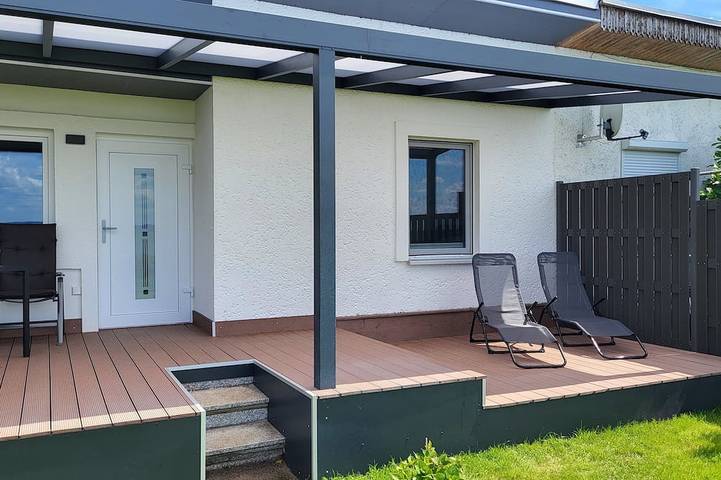Bungalow für 2 Personen, mit Garten
