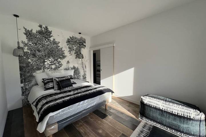 Location de vacances pour 5 personnes, avec piscine ainsi que jardin et jacuzzi à Mollégès - 2