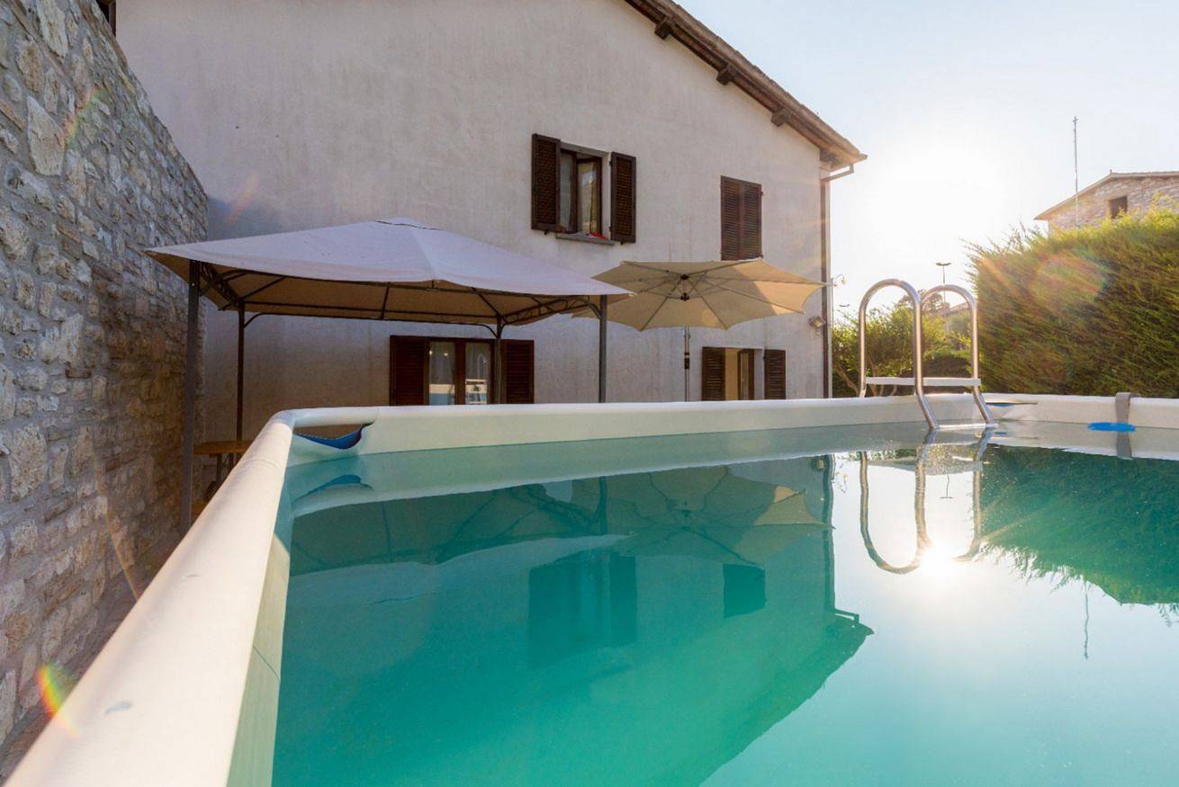 Appartamento intero, Borgo S.Lucia-Apt centrale con parcheggio-giardino in Gubbio, Umbria