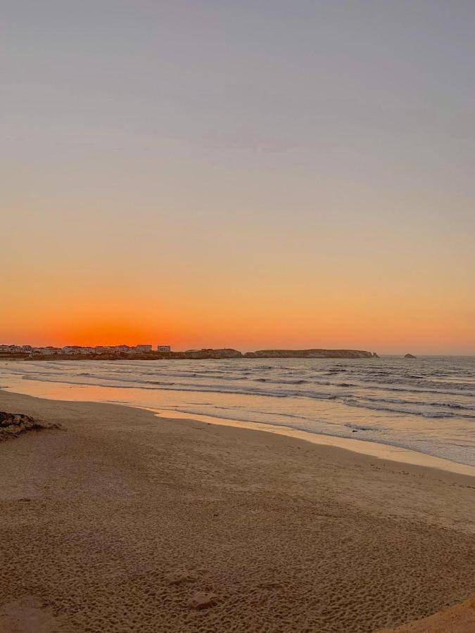Apartamento inteiro, One-Bedroom Apartment in Baleal, Leiria distrito