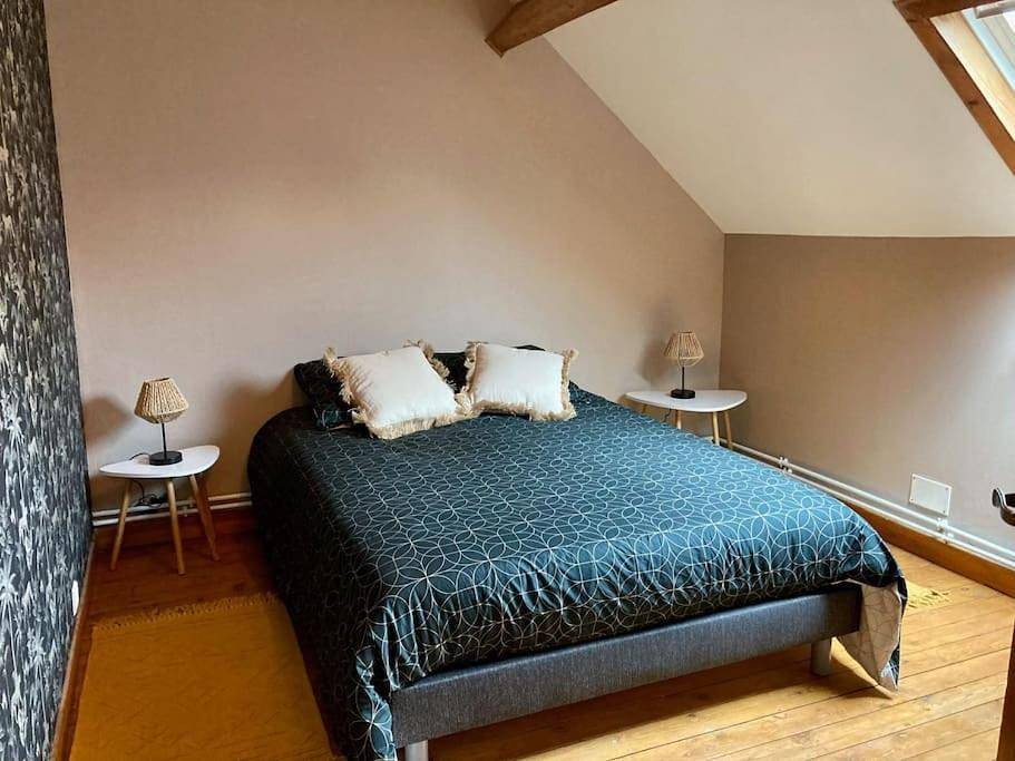 Appartement entier, Two-Bedroom Apartment in Saleux, Région d'Amiens
