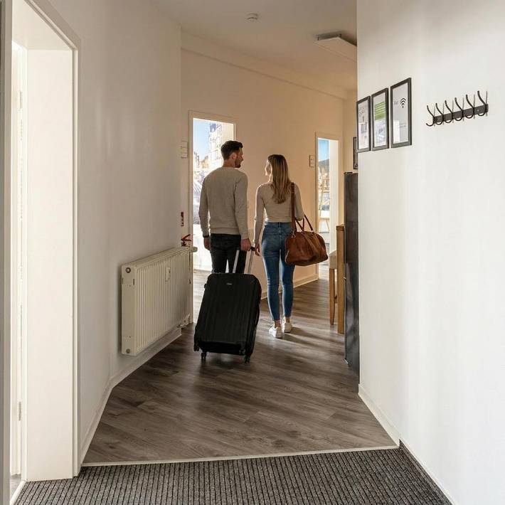 Ferienwohnung für 6 Personen, mit Balkon und Ausblick sowie Sauna, mit Haustier in Hanse Sail - 2