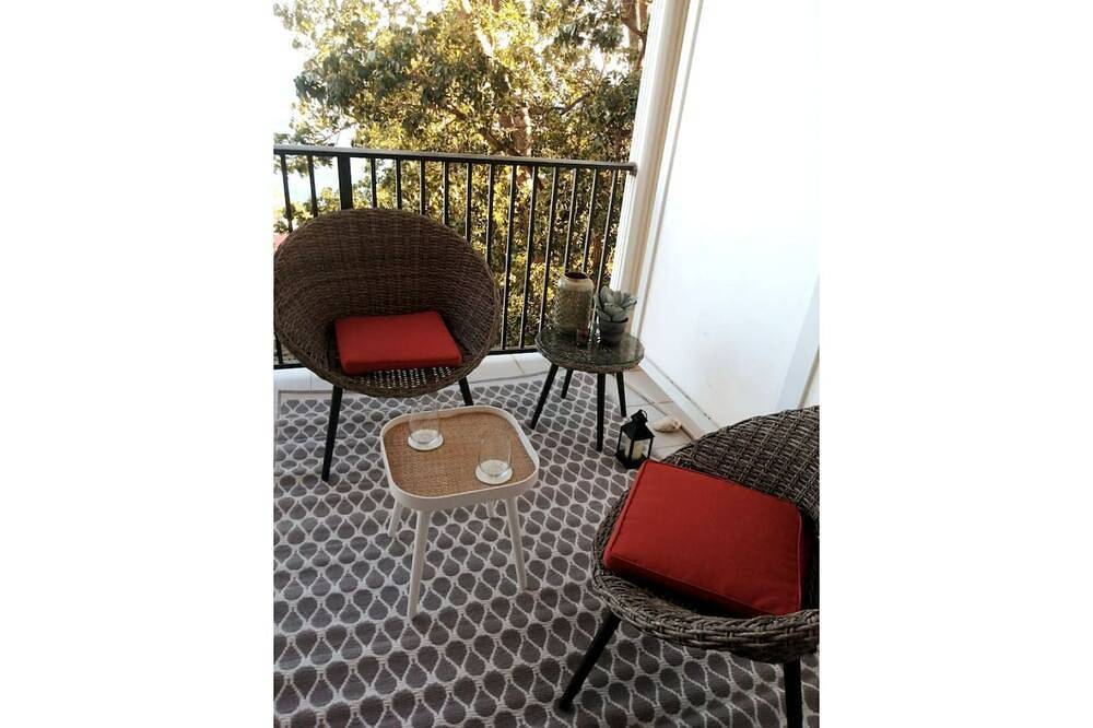 Apartamento entero, Cosy accommodation with sea view, private beach and pool access in Schoelcher, Martinica