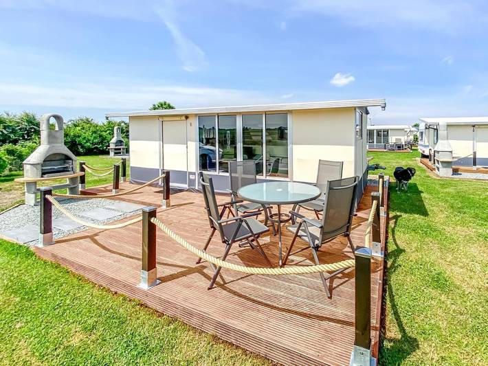 Camping für 5 Personen, mit Garten und Terrasse, mit Haustier auf den Ostseeinseln