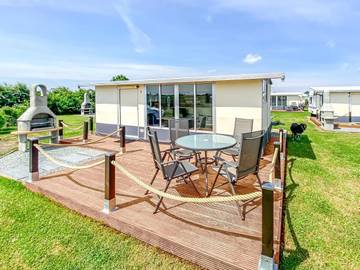 Camping für 4 Personen, mit Garten und Terrasse, mit Haustier auf den Ostseeinseln