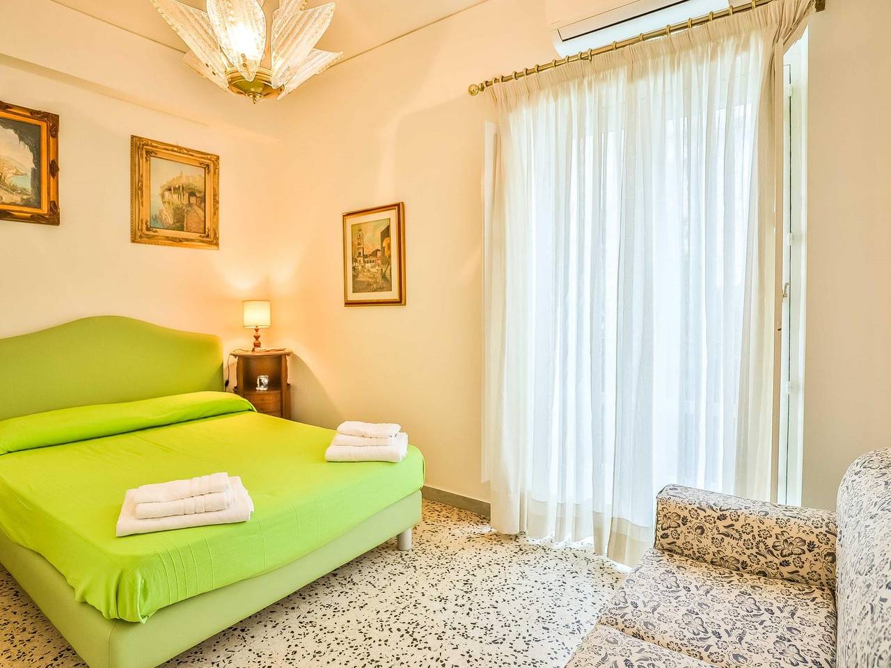 Ganze Wohnung, Ferienwohnung für 8 Personen mit Balkon in Amalfi, Amalfiküste