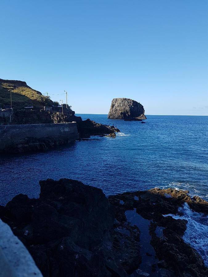 Gîte pour 4 personnes, avec vue et jardin, animaux acceptés à Porto da Cruz - 2