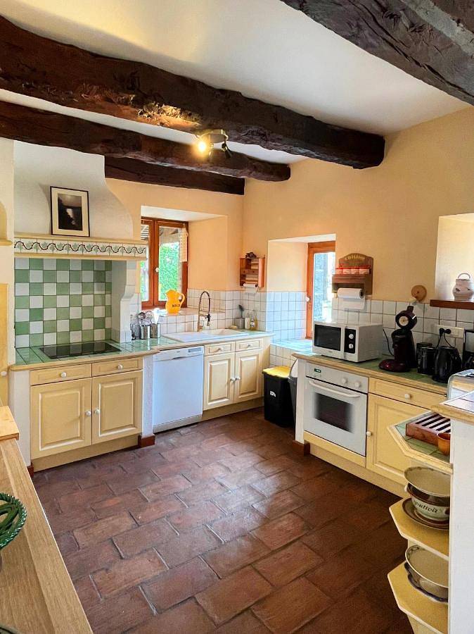 Location de vacances pour 8 personnes, avec balcon et jacuzzi, adapté aux familles à Bonnemain - 4