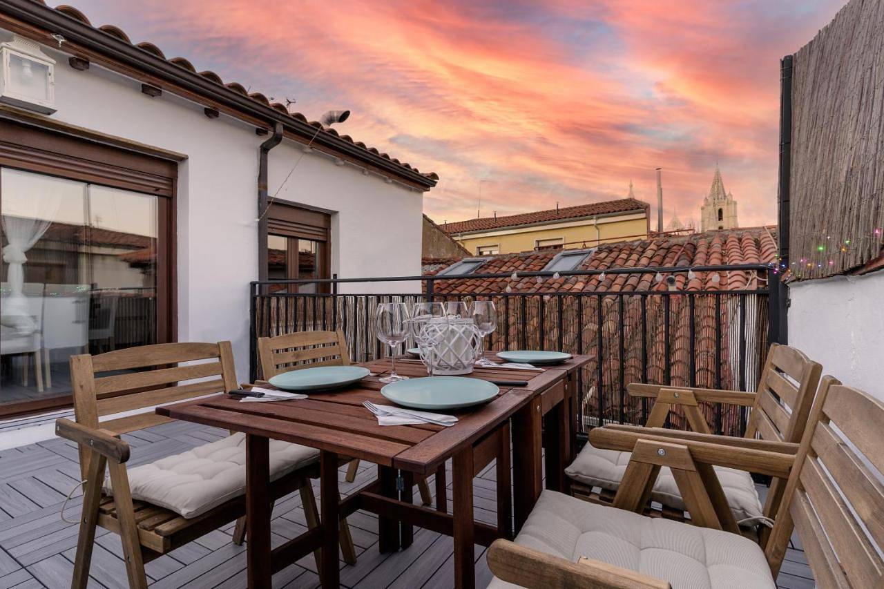 Appartement entier, Housingleón - Atico Gaudí in León, Chaîne Cantabrique