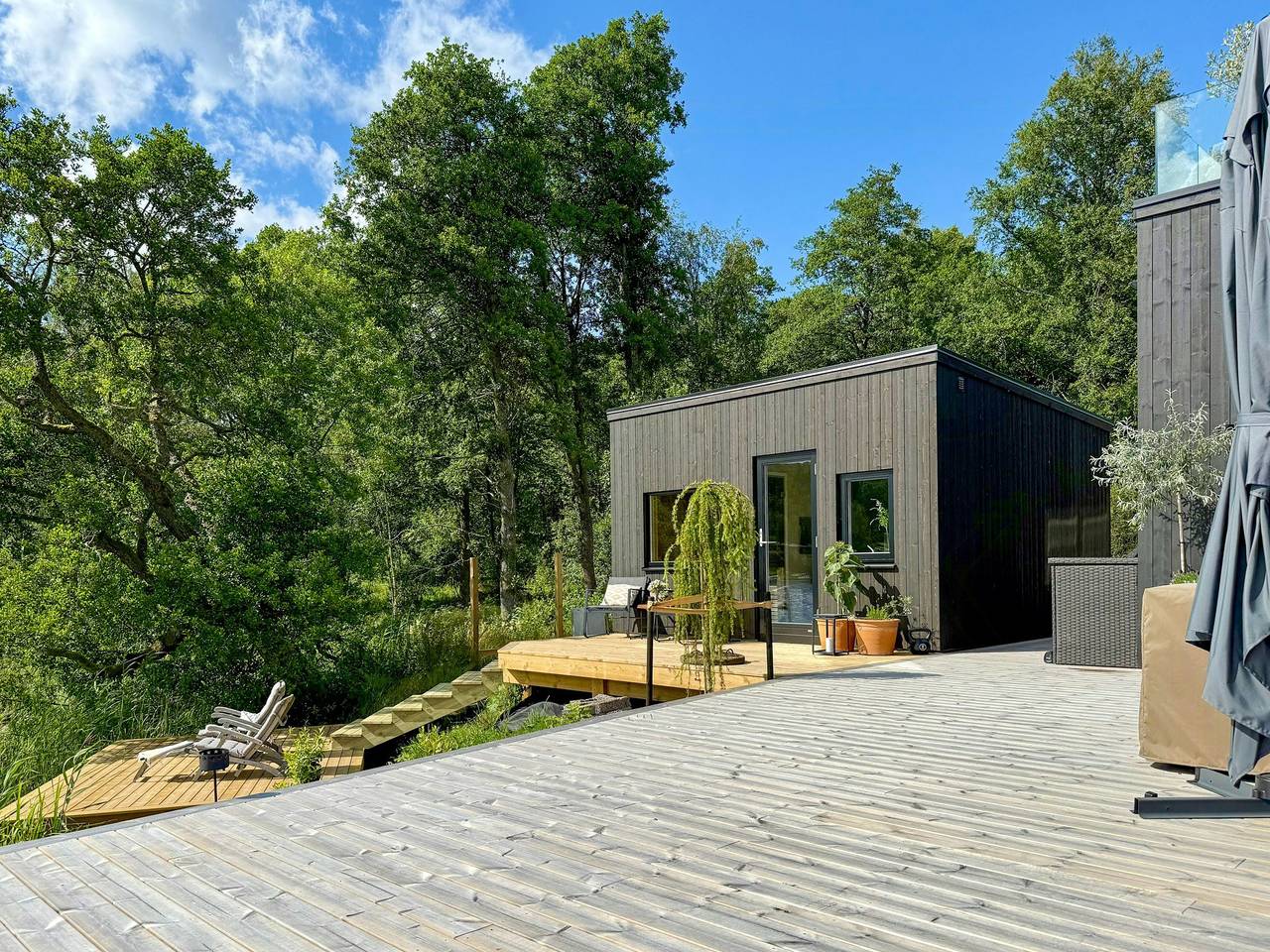 Mini-Haus mit Sauna bei der Schlossruine Sundholm in Borås, Västergötland