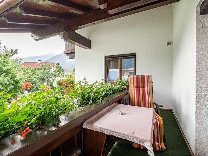 Hütte für 8 Personen, mit Balkon und Garten in Fügen