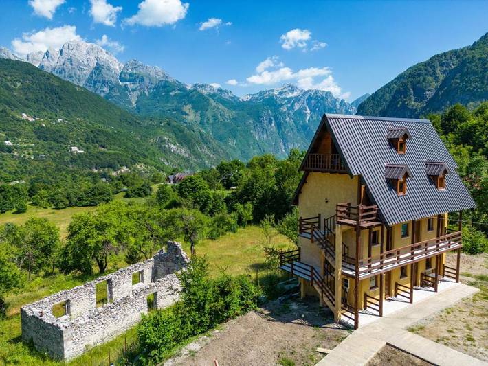 Maison d’hôte pour 2 personnes, avec vue ainsi que balcon et jardin