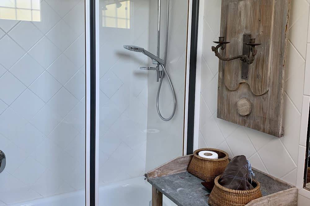 Ved portene til Lucca. Kunsten å bo i Toscana: Sjarmerende hus med svømmebasseng in Lucca, Provinsen Lucca