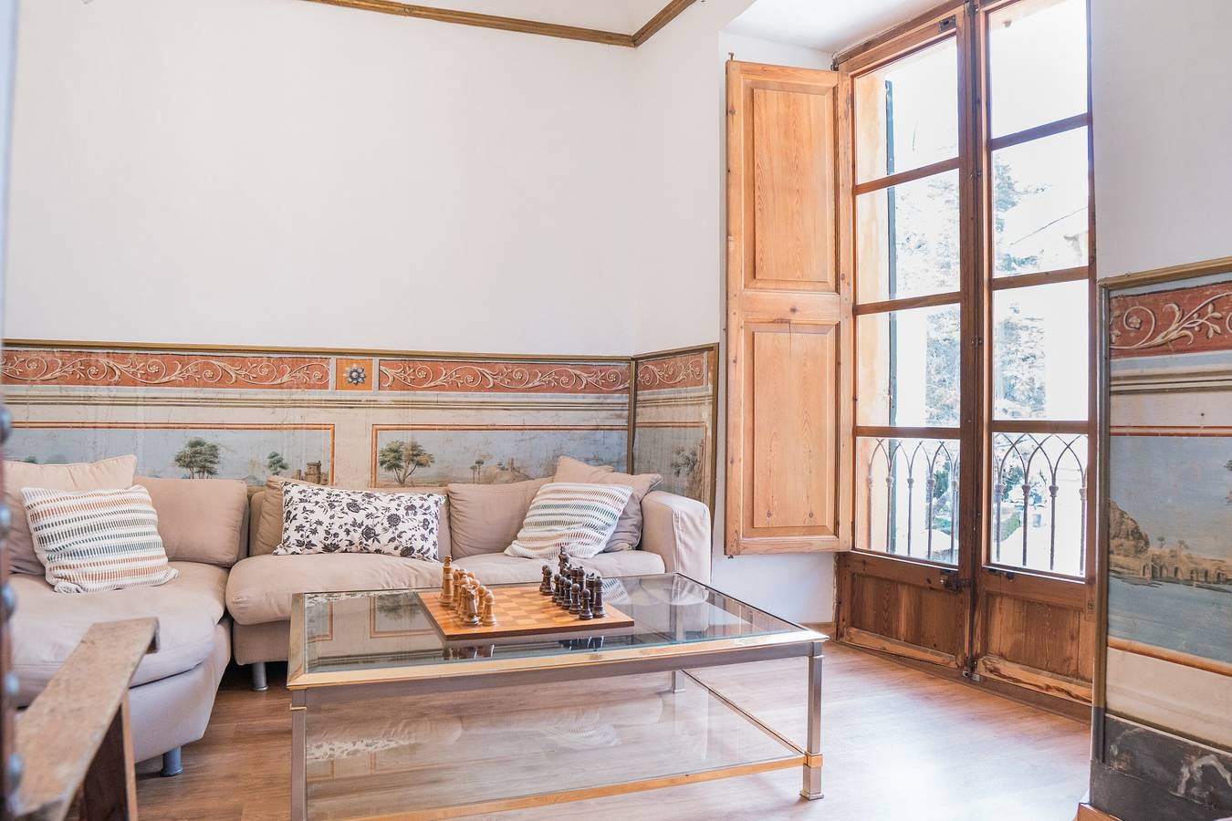 Villa 'Can Fressa: Herrschaftliches Anwesen mit Pool, Bergblick, Wlan & Klimaanlage in Alaró, Mallorca Inselmitte