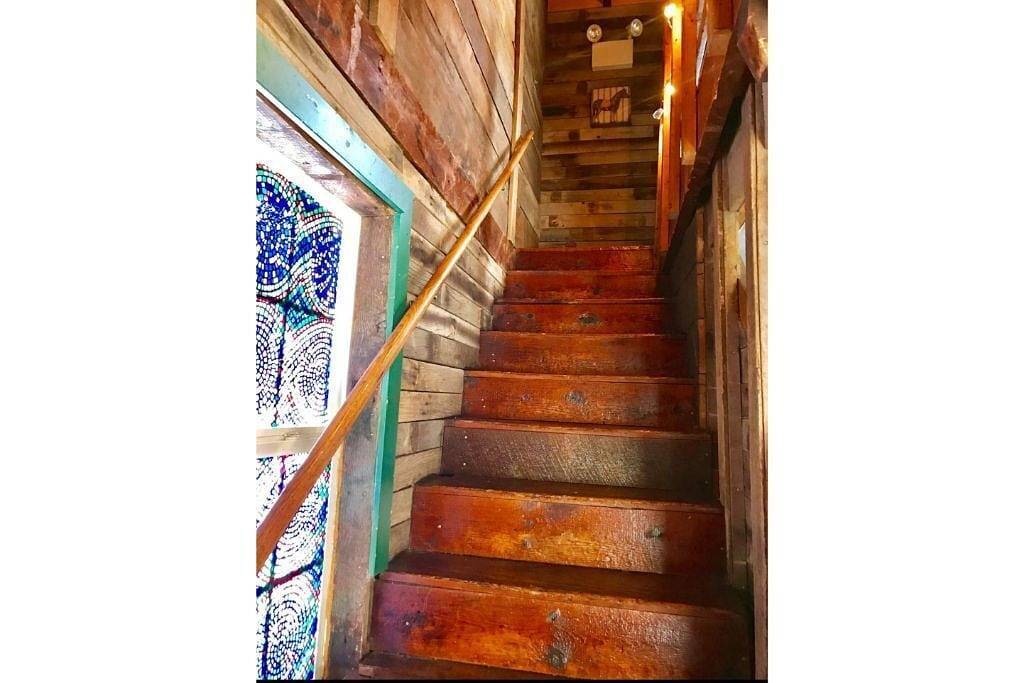 The General's Hideaway near Gettysburg Battlefields, Wineries, Skiing & Hiking less than a mile from the Cashtown Inn in Adams County (PA)