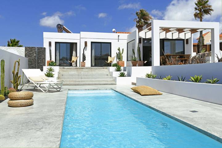 Location de vacances pour 4 personnes, avec Terrasse et Jardin à La Pared
