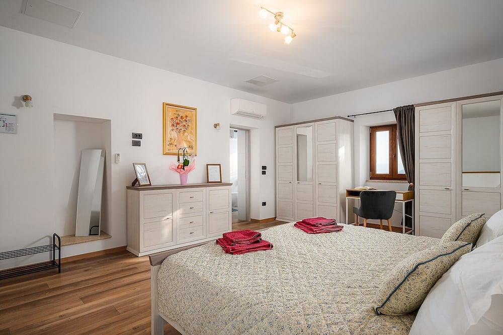 Haus Casa Piccola Leona mit Pool in Istrien in Grožnjan, Općina Grožnjan