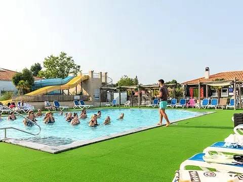 Mobilhome pour 4 Personnes in Landevieille, Vallée de la Loire