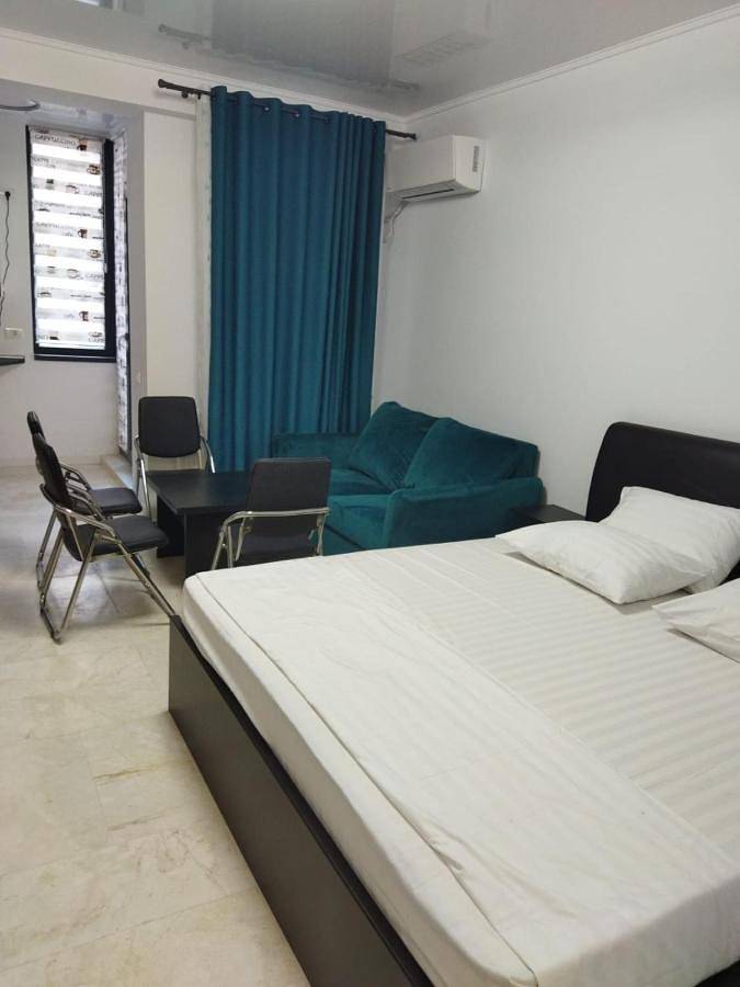 Appartement de vacances pour 4 personnes, avec piscine ainsi que balcon et vue