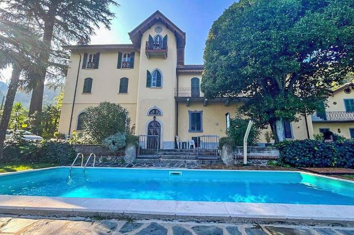 Appartamento vacanze per 5 persone, con balcone e piscina nonché giardino, con animali domestici - 1