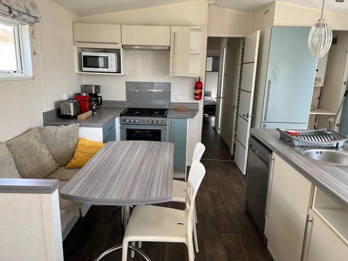 Camping für 7 Personen, mit Whirlpool und Terrasse sowie Pool in Vias
