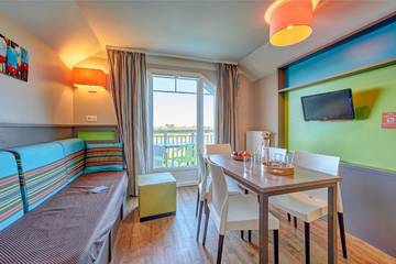 Location De Vacances pour 5 Personnes dans Courseulles-sur-Mer, Côte de Nacre, Photo 2