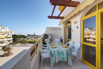 Apartamento De Férias para 5 Pessoas em Quarteira, Distrito de Faro, Foto 3