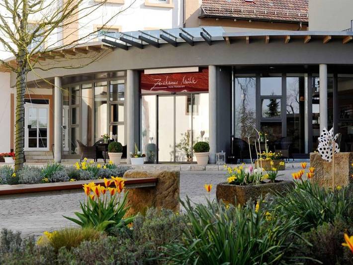 Hotel für 2 Personen, mit Terrasse in Zeiskam