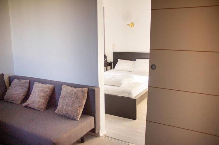 Gîte pour 4 personnes, avec vue à Chenac-Saint-Seurin-d'Uzet - 3