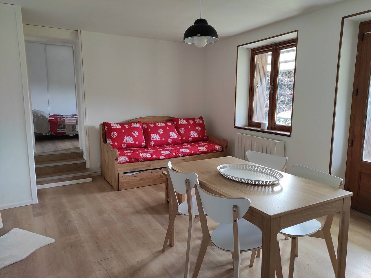 Ganze Wohnung, Charmante renovierte Wohnung 47m², 4 Pers, nahe Pisten, Parkplatz, Wifi in Autrans-Méaudre-en-Vercors, Parc naturel régional du Vercors