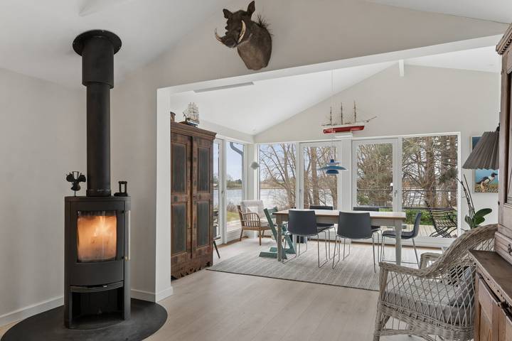 Bella casa vacanze sul Vellerup Vig in Vellerup, Skibby