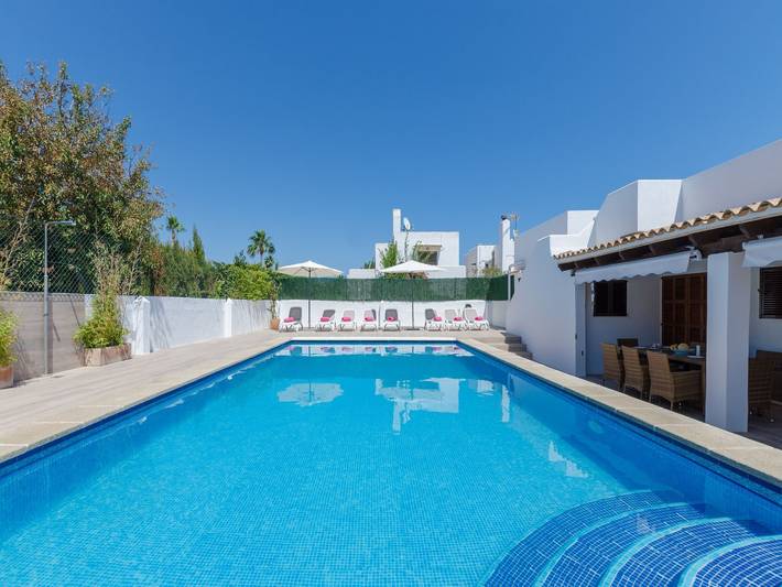 Finca für 8 Personen, mit Terrasse und Garten sowie Pool in Sa Coma - 3