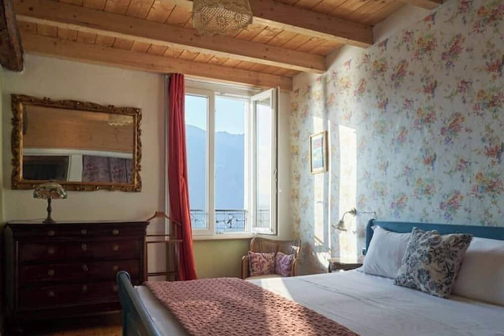 Ganze Wohnung, The View | Terrace overlooking Lake Como in a dreamy hamlet in Blevio, Comer See
